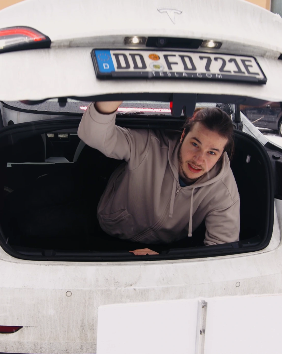 Werbespot für falconDev, produziert von Blackfire Medien